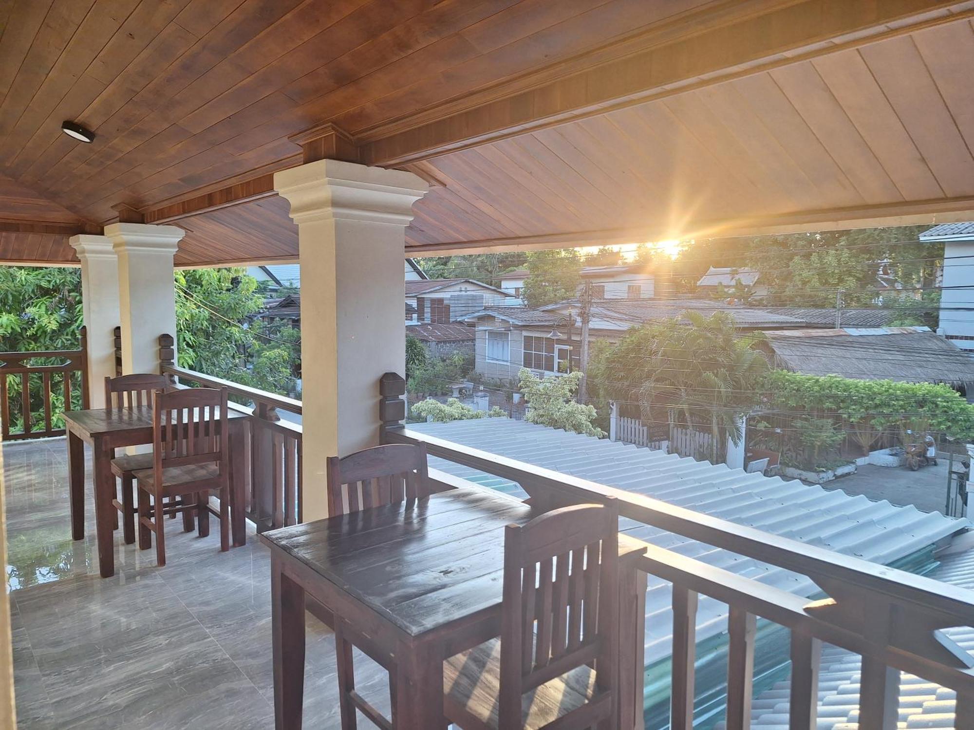 Villa Khounsok Sunset Luang Prabang Bagian luar foto